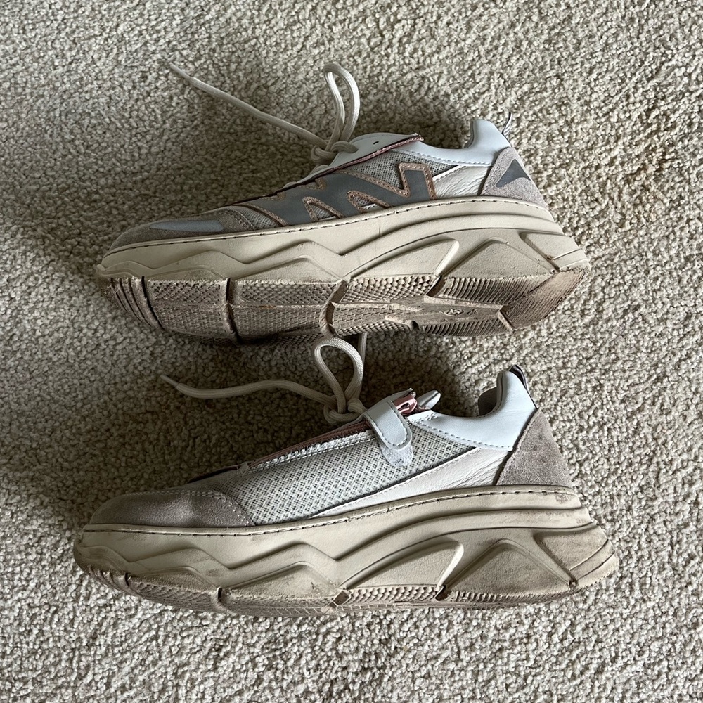 Red Rag Chunky Sneaker - Picture 4 of 4